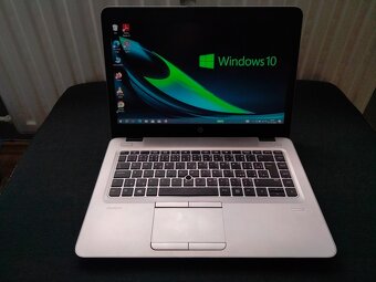predám Hp elitebook 745 G4 ,AMD A10 quad core,8gb ram , ssd - 10