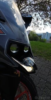KTM RC 125 - 10