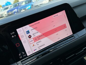 Volkswagen Golf GTD 2.0 TDi DSG - 10