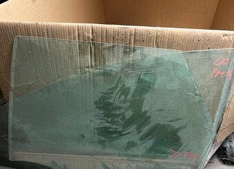 Vsetko komplet za 100e Ford Mondeo MK4 Combi - 10