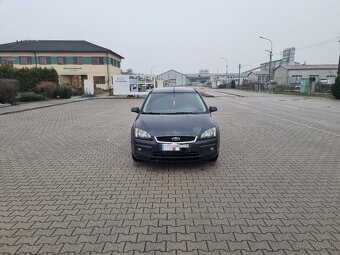Ford focus 1.6 85kW - 10