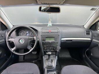 Škoda Octavia 2 2.0TDI DSG - 10