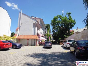 HLAVNÁ: SUTERÉN /pivnica/ - cca 150 m2 - možnosť odkúpenia z - 10