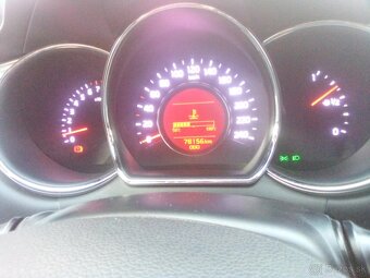 Predám s originál 78000 km - 10