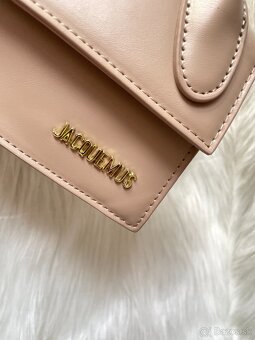 Kabelka Jacquemus Long Chiquito - béžová - 10