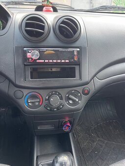 Chevrolet Aveo - 10