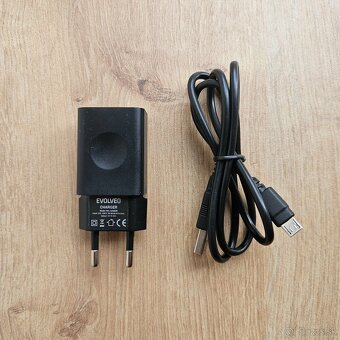 Mobilny telefon EVOLVEO StrongPhone G2 + darceky - 10