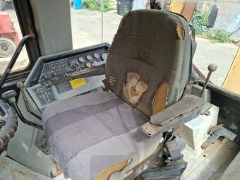 CATERPILLAR 428B 4X4 - 10
