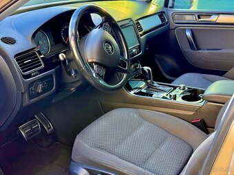 Volkswagen Touareg 3.0 V6 TDI - 10