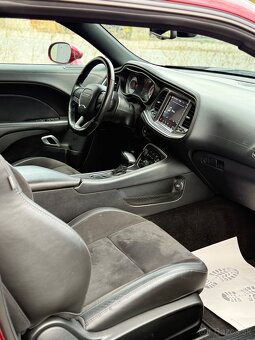 Dodge Challenger T/A 6.4 V8 HEMI—2020—53.000km - 10
