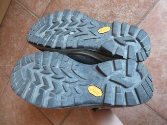 Trekingové topánky LA SPORTIVA - veľ. 38 - 10