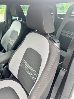 Volkswagen Scirocco 2.0 TDI LIFE - 10