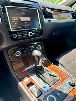 Volkswagen Touareg 4.2TDI 181 000km - 10