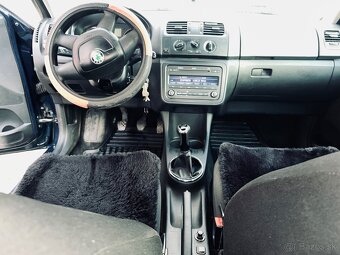 Škoda Fabia - 10