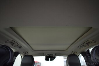 Volvo XC60 2,0 T8, 223 kW, AWD,Plug-in hybrid,DPH - 10