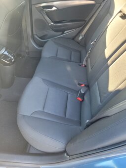 Hyundai i40 CW 1.7 - 10