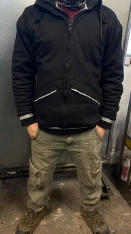 Antistatické pracovné mikiny – vhodné na každú robotu - 10