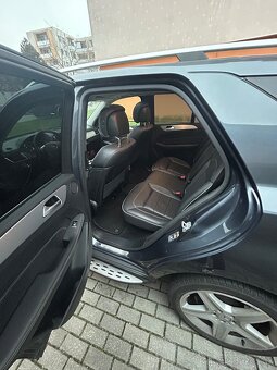 Mersedes-Benz ML 350 - 10