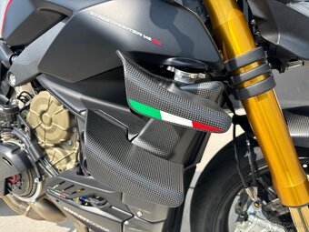 DUCATI STREETFIGHTER V4 SP - 10