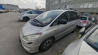 TOYOTA PREVIA - 10