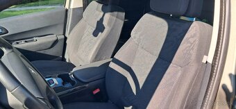Peugeot 3008 1,6 HDi 11/2012 - 10
