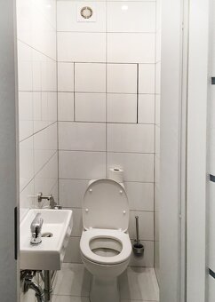 Na prenájom 3 - izbový byt na Húskovej ul. KVP - 10
