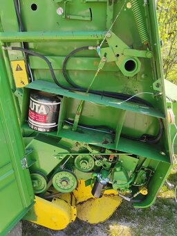 Predám balikovač John Deere 545 - 10