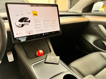 Tesla Model 3 Performance Facelift - 10