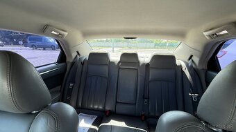 Chrysler 300C V8 5.7 Hemi - 10