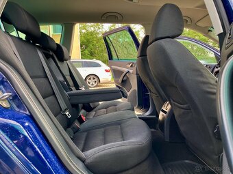 ŠKODA OCTAVIA COMBI 1.6TDI 2013.FAMILY - 10