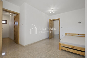 Predaj | 4 izbový rodinný dom v obci Malé Uherce pri Partizá - 10