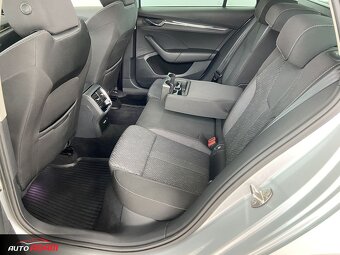 Škoda Octavia Combi 2.0TDi 110kW - 10