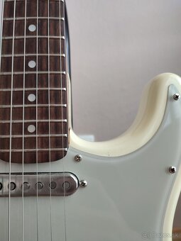 Predám kópiu Fender stratocaster - 10