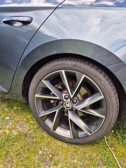 Škoda Superb combi 2.0l 140kw 6 st.manuál - 10