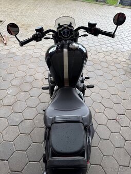 Triumph Rocket 3 GT Limitovaná edícia - 10