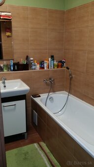 Garsonka,garzonka, Družba,Spartakovská ulica - 10