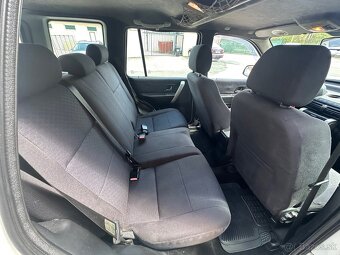 Land Rover Freelander 2,0d - 10