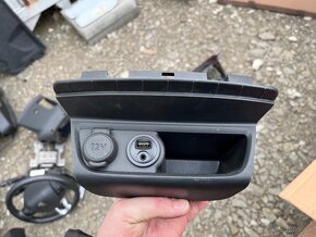 Diely interiéru Peugeot 208 rok 2010-2015 - 10