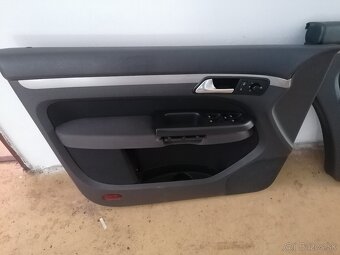 Touran 2.0 tdi - 2009 rok - dieli - 10