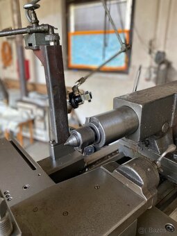 Sústruh na kov - 10
