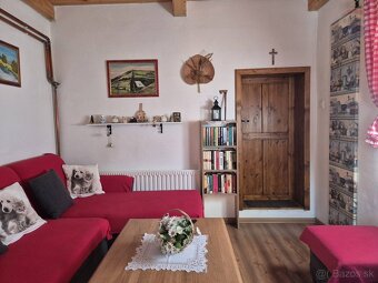 REZERVOVANÉ Chalupa v Hodruši – Hámroch, pozemok 720 m² - 10