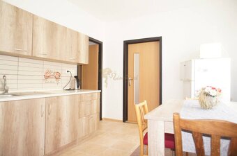 PRENÁJOM, 2-IZB., NITRA - KLOKOČINA, IZBY SAMOSTATNÉ, SO ZAR - 10