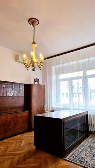 Štýlový a priestranný 2,5 izbový byt v centre - 10