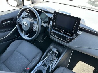 Toyota Corolla Combi 1.8 Hybrid E-CVT, r.v.: 2021 - 10