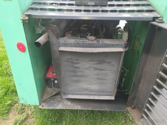 Smykovy nakladac Gehl SL 6620 Sk SPZ - 10