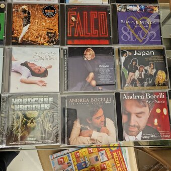 CD-čka...ERIC CLAPTON,CHRIS REA,NAZARETH,SANTANA,RAINBOW... - 10