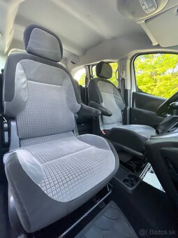 CITRÖEN BERLINGO 1.6 HDI MULTISPACE PRVÝ MAJITEĽ - 10