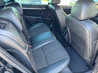 Peugeot 407 SW 2.0 HDI Automat - 10
