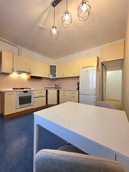 Prenájom 2-izbového bytu Košice-Sever, komplet zariadený - 10