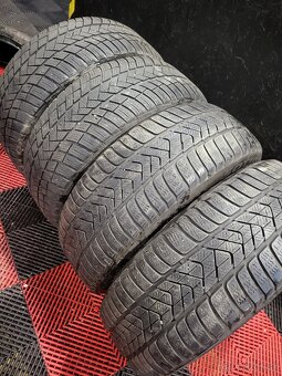 225/55 R17 Pirelli-Vredestein zimne pneumatiky - 10
